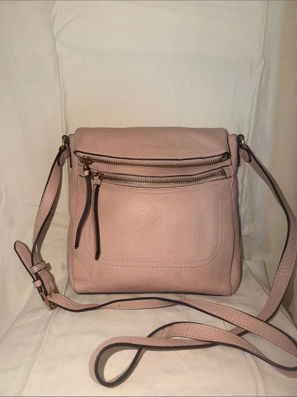 Vince Camuto- Blush Pink Crossbody Bag - Stylish Everyday Shoulder Bag